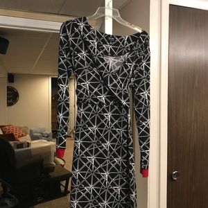 Women’s Dress - Medium